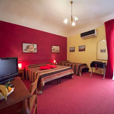 Hotel San Lorenzo Florence 2*,  Italy